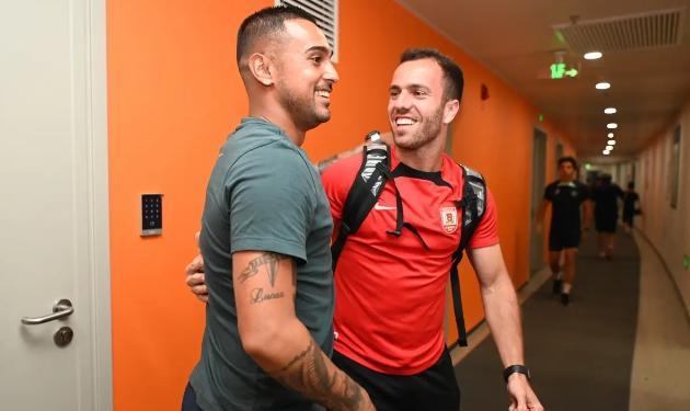 一场备受瞩目的足球比赛将带来何种惊喜? 一场备受瞩目的足球比赛将带来何种惊喜?