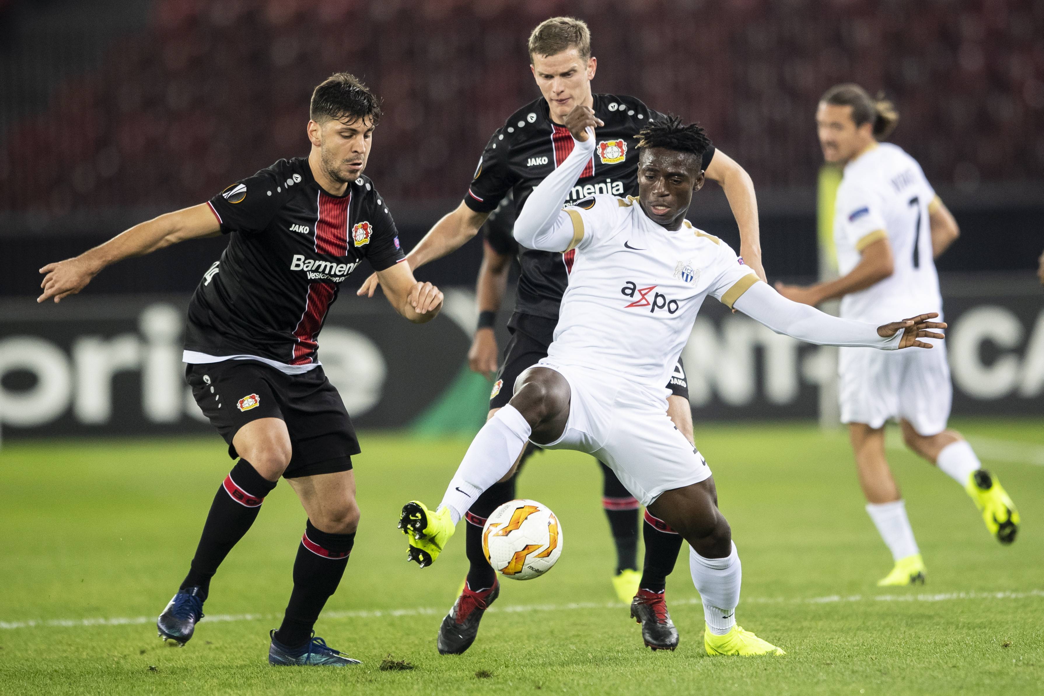 包含尤文图斯主场苦战，一场平局让胜利暂缓的词条