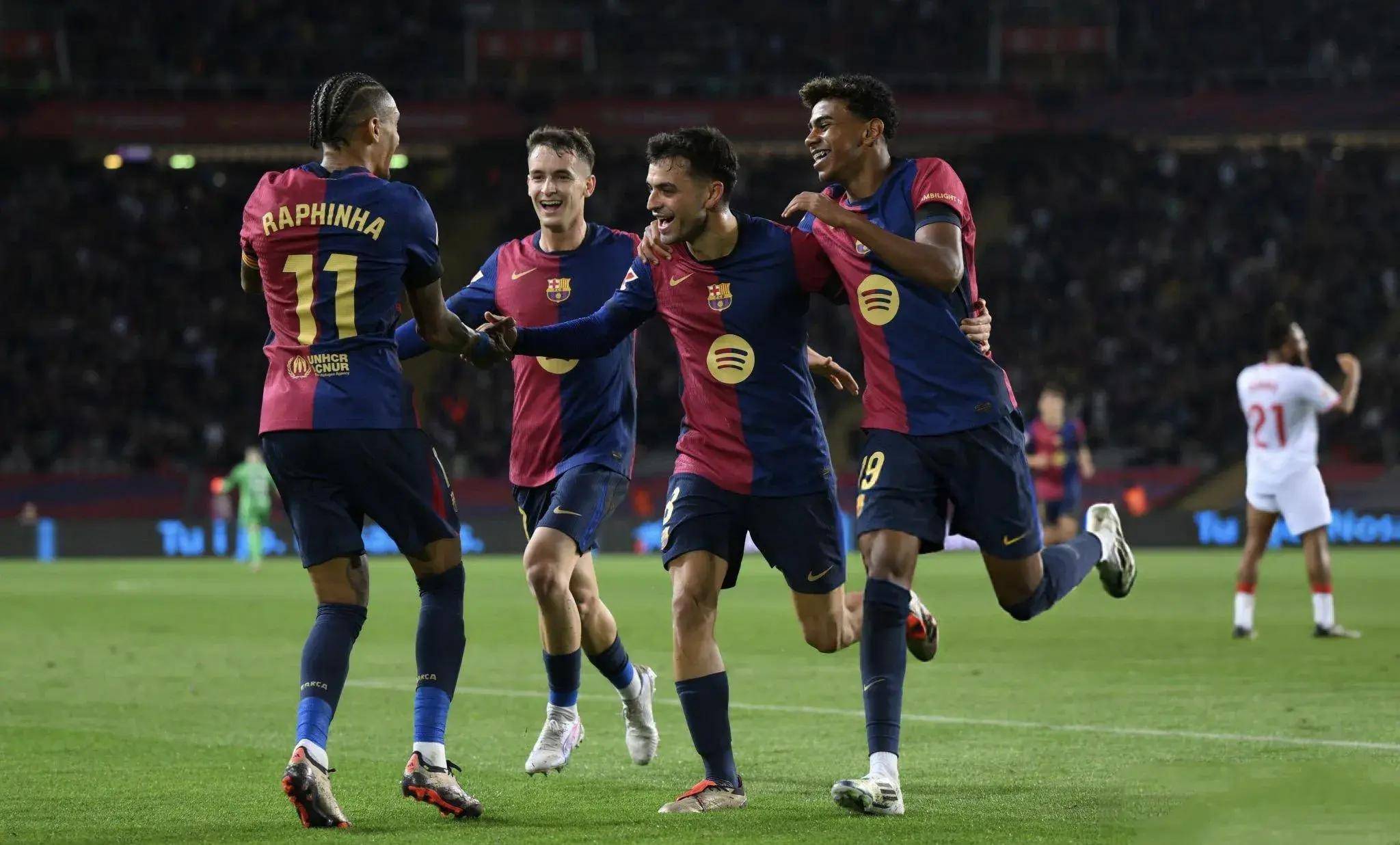 马德里双雄同日失利，西甲竞争激烈