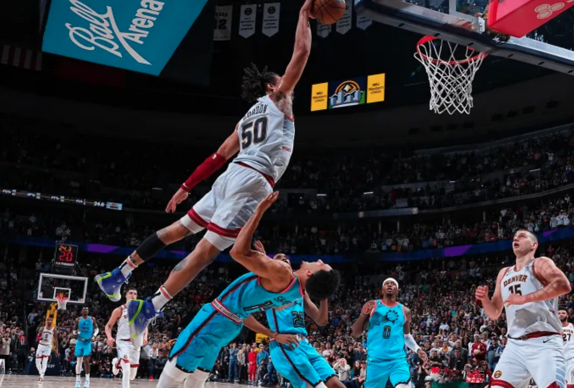 戈登三分绝杀，魔术击败骑士