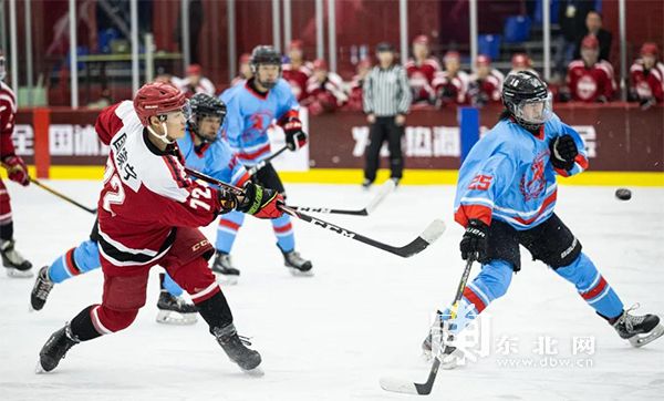 甘肃队在比赛中实现了精确传球，打破僵局取胜
