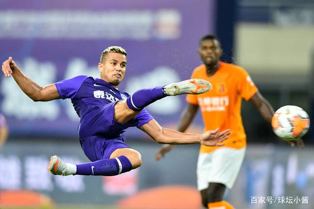 阿尔勒新主帅入主球队，如何打造攻守平衡战术？的简单介绍