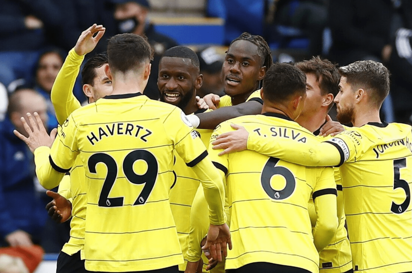 曼城与领头羊拉近距离，取得关键胜利