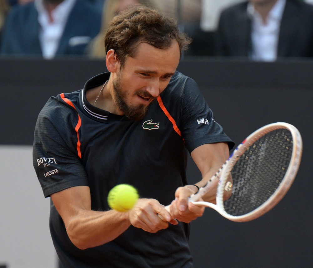 关于德国网球队碾压欧洲网球队,梅德韦杰夫打破历史纪录的信息 关于德国网球队碾压欧洲网球队,梅德韦杰夫打破历史纪录的信息