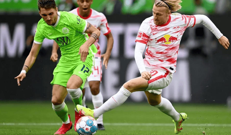 关于沃尔夫斯堡主场取胜,全队斗志昂扬的信息 关于沃尔夫斯堡主场取胜,全队斗志昂扬的信息