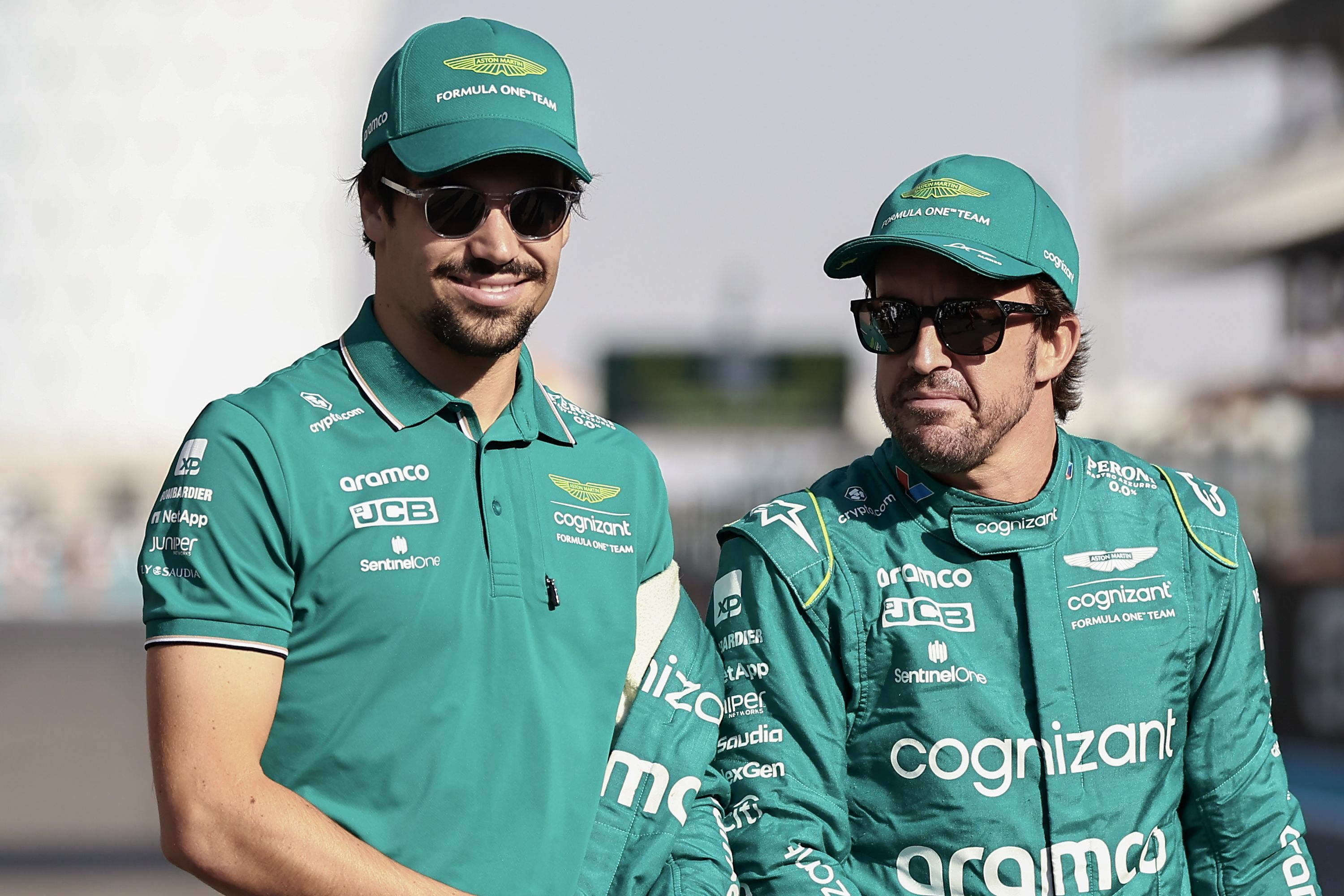 红牛车队鏖战哈斯车队，阿隆索惊艳四座的简单介绍