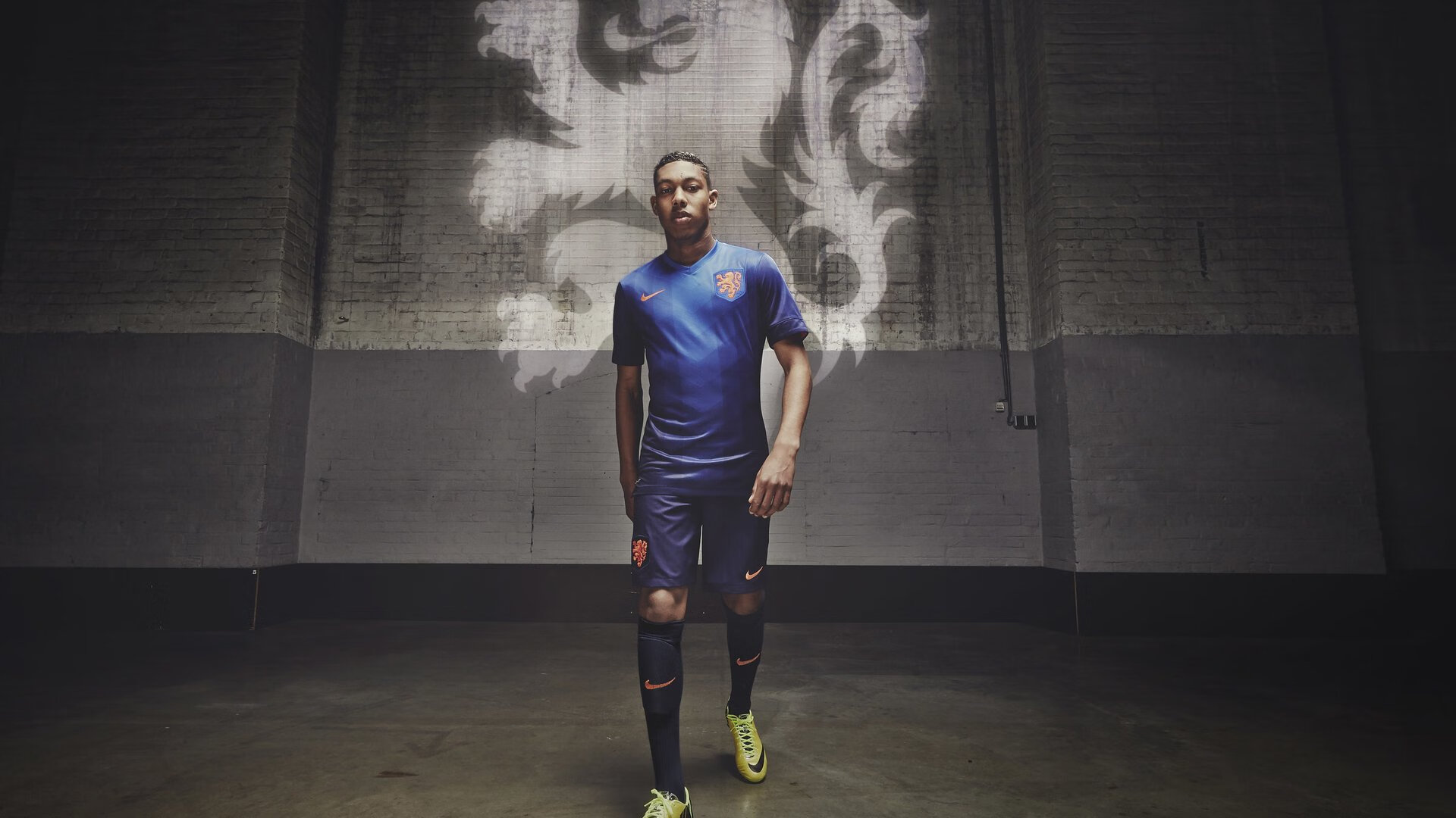 马龙统治全场，奥地利队险胜瑞典队，一场技术与意志的较量